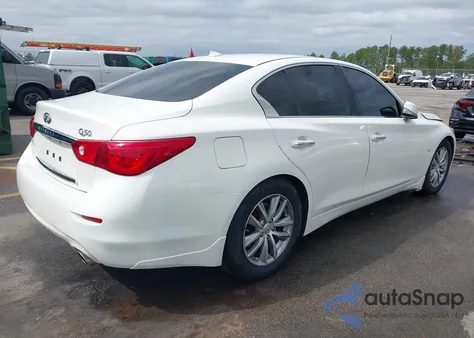 2015 Infiniti Q50 Premium z USA, uszkodzony, nr VIN JN1BV7AP8FM345926